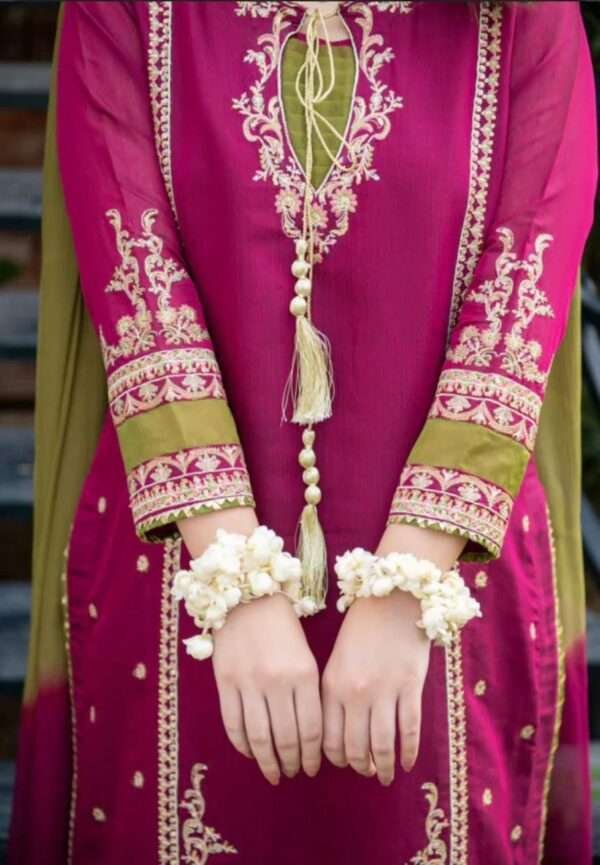 Omal by Komal Lawn BOS-010 | Premium Embroidered Summer Collection in 2025 - Image 5